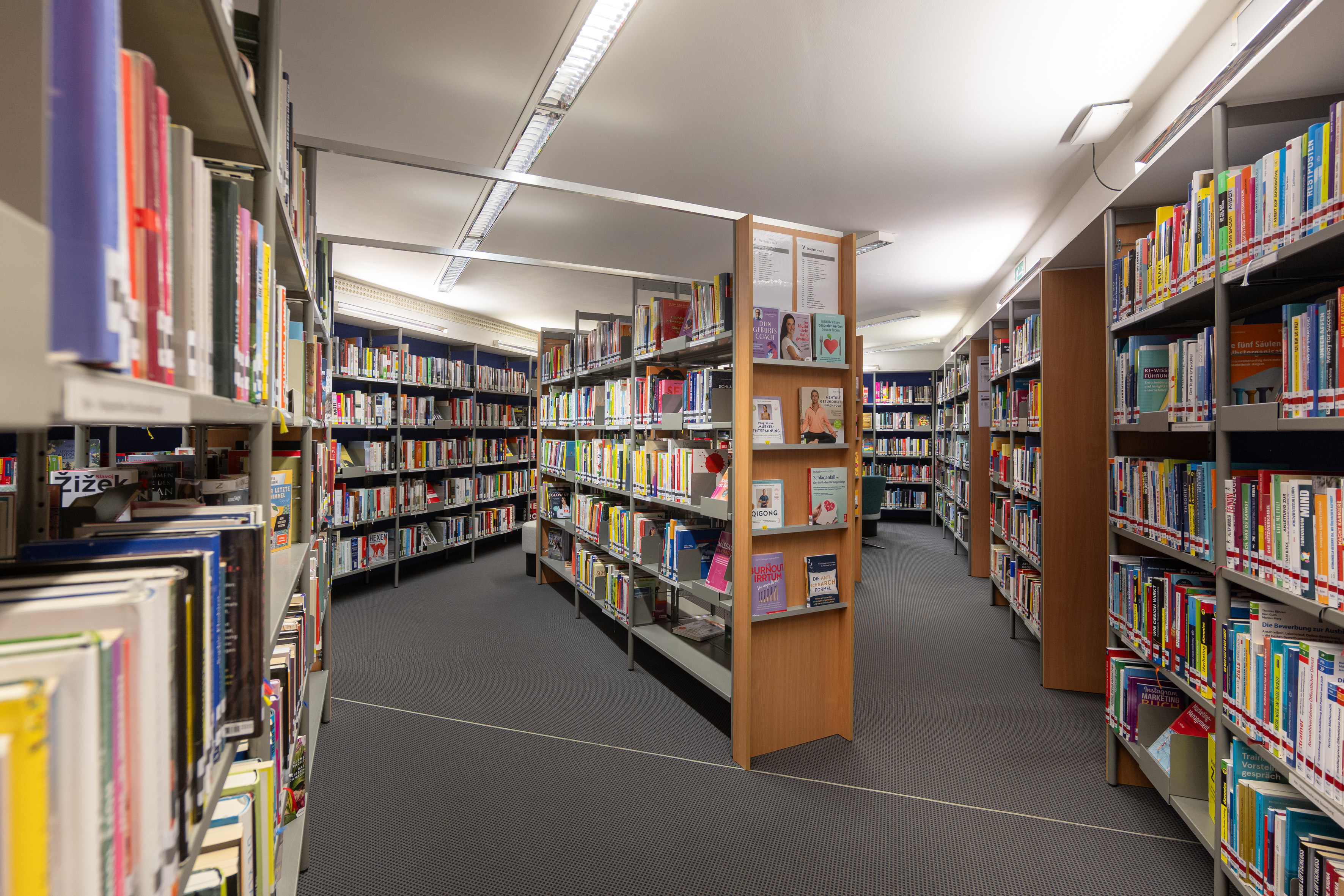 AK Bibliothek Tirol - Stets aktuell